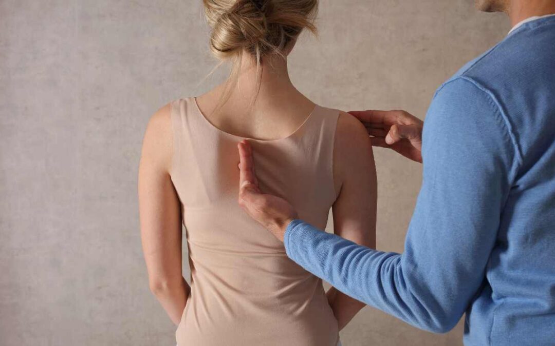 Gesunde Haltung im Alltag – Tipps für eine bessere Haltung